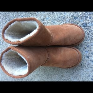 Ugg Women boot size 8